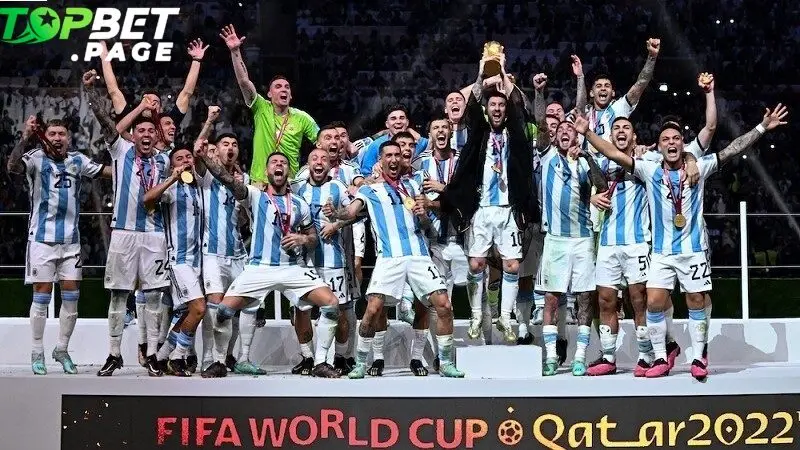 Chức vô địch World Cup 2022 tại Qatar chính là khoảnh khắc chói lọi nhất của Messi